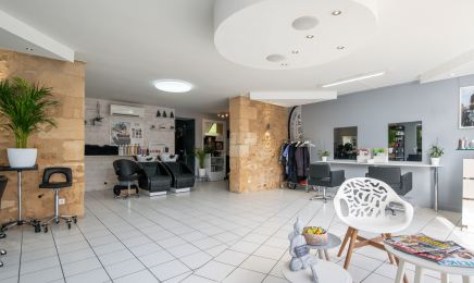 Les ciseaux d’emi  : Coiffeur à Le Haillan