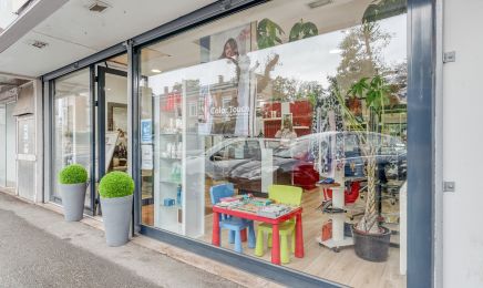 Elina B Coiffure : Coiffeur à Décines-Charpieu