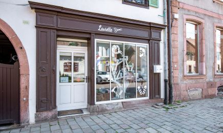 Laurette : Barbier à Châtenois