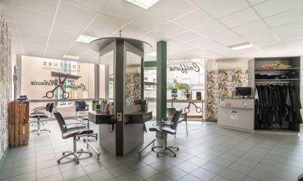 Coiffure Melucia : Institut de beauté à Antigny
