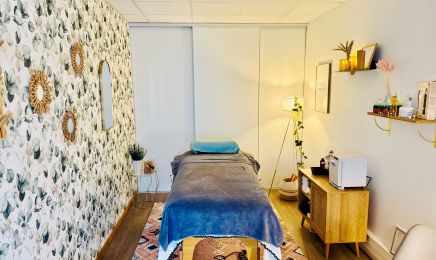 La Bulle d'Elo Massages | Femme enceinte - Bien-être - Minceur : Institut de beauté à Anglet