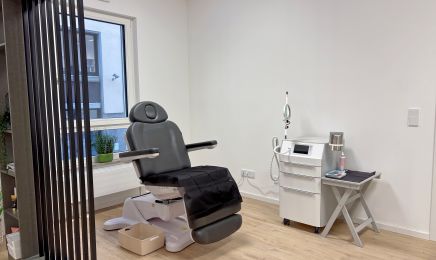 ArDessi Nails & Lashes : Nagelstudio in Augsburg