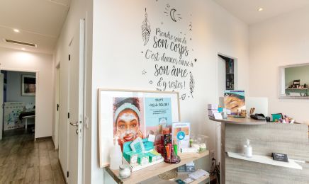 Aux Petits Soins : Spa à Tencin