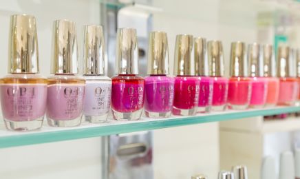Pause Beauté : Manucure à Fréjus