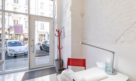 Beauté et Look « Le Bar à Ongles » : Manucure à Grenoble