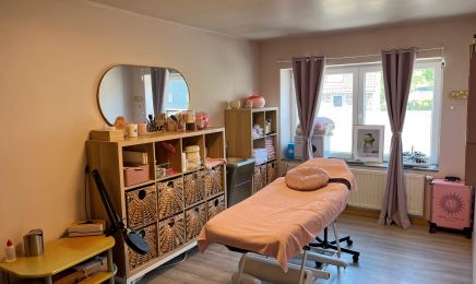 Belle à l’Aurore  : Institut de beauté à Mettet