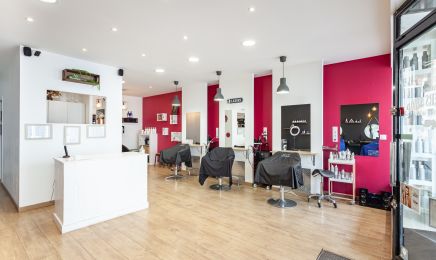 Hair and Waves  : Coiffeur à Saint-Marcellin-en-Forez