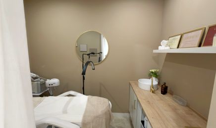 Maya Beauty House : Manucure à Montpellier