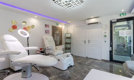 Beauty Lab by Yulia Truta : Manucure à Cogolin