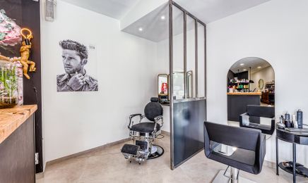 La Favorite : Coiffeur à Grignan