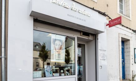 Guinot - Angers Perles de Soins : Manucure à Angers