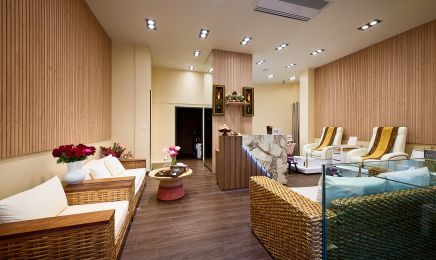 Royal Spa Élysée  : Manucure à Paris