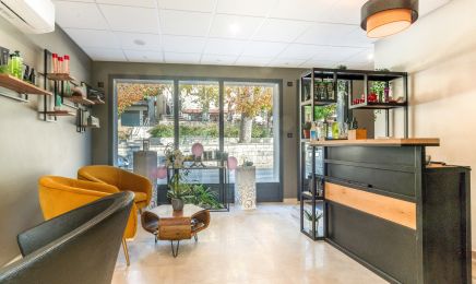 Diffusion Coiffure & Esthétique  : Institut de beauté à Montcuq-en-Quercy-Blanc