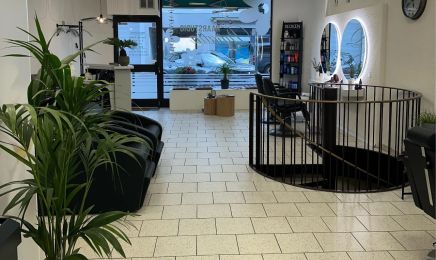 Haarstudio Papatia: Friseur in Bonn
