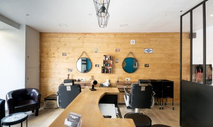 Hair By Mag (Anciennement Mod'hair) : Coiffeur à Neuville-les-Dames