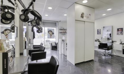 Krystal Hair : Coiffeur à Val-de-Reuil