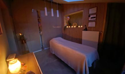 Elame - Amandine bouzet  : Institut de beauté à La Louvière