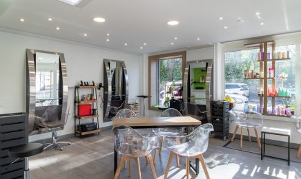 Atelier HBC Coiffure : Coiffeur à Montmirail