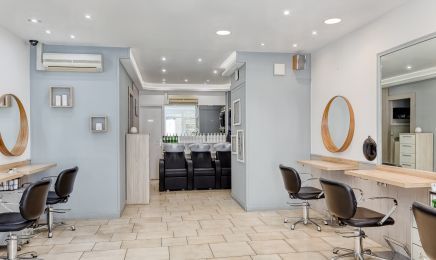 Un Brun d'Elegance  : Coiffeur à Dijon