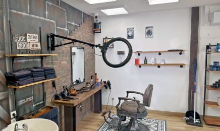 Tonyx Barber  : Coiffeur à Soleymieu