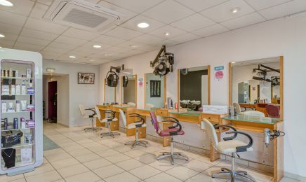Mf coiffure : Coiffeur à Bains-sur-Oust