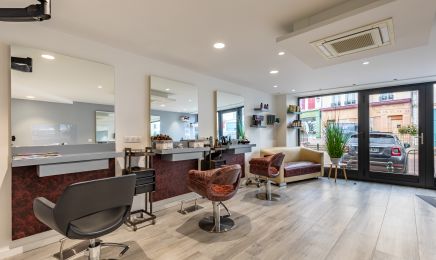Armony Coiffure & Prothésiste ongulaire : Coiffeur à Maule