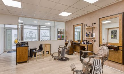 Haircut & Barber - Gray : Barbier à Gray
