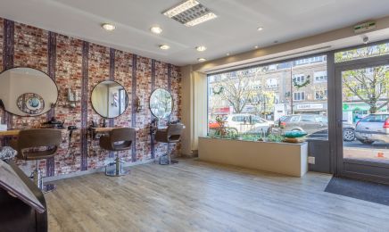 L’Atelier d’Adelaïde  : Coiffeur à Saint-Hilaire-du-Harcouët