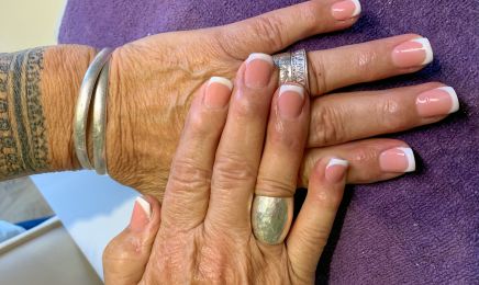Beauté d'Azur ongles&cils by Marine : Manucure à Six-Fours-les-Plages