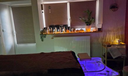 L’Eau Des Sources (La Coiffeuse D'Epeignée) : Coiffeur à Épeugney