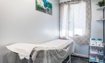 Naya Indienne beauté  : Manucure à Drancy