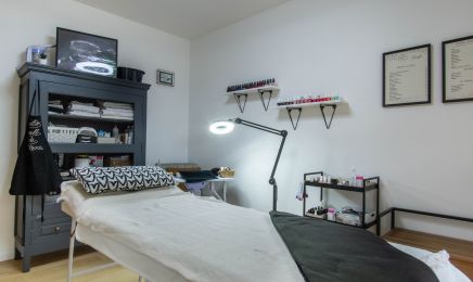 L’atelier beauté de Céline : Manucure à Saint-Cyr-sur-Loire