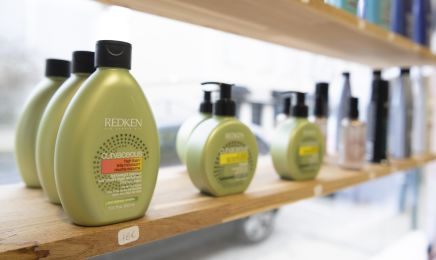 new eve  : Coiffeur à Orgeval