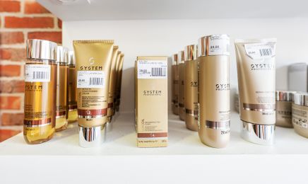 M Instant Coiffure : Manucure à Saint Romain en Gal