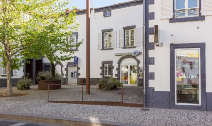 Perles Coiffure : Coiffeur à Le Cendre