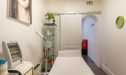 Sarah Nail : Institut de beauté à Paris