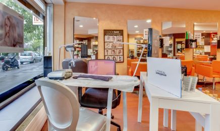 Isana : Coiffeur à Annemasse