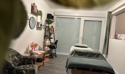 Stéphanie Pigault Massages Bien-être  : Institut de beauté à La Haye