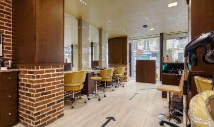 LR Coiffure et Esthétique  : Coiffeur à Paris