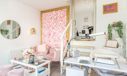 Regard De Velours : Manucure à Le Havre