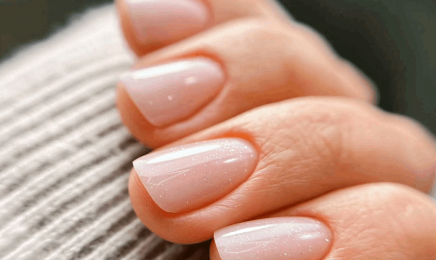 NAILS LAB BY AREV : Manucure à Villefranche-sur-Saône