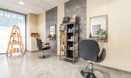 De mèche avec vous : Coiffeur à Val-d'Arc