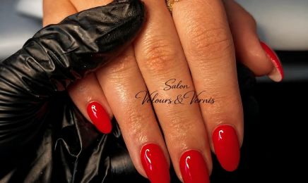 Salon Velours et Vernis : Manucure à Ormoy