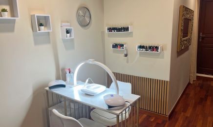 Venus beauté : Manucure à Bois-le-Roi