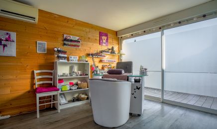 M les ongles : Institut de beauté à La Brède