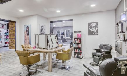 Mani Tango : Coiffeur à saint germain sur morin