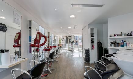 Angela Coiffure : Coiffeur à Clamart