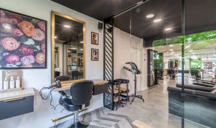  L’Art est là : Coiffeur à Saint-Lô