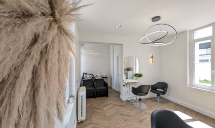 Villa Nõ Coiffure : Coiffeur à Cottenchy