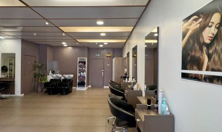 Melya coiffure : Institut de beauté à Paris